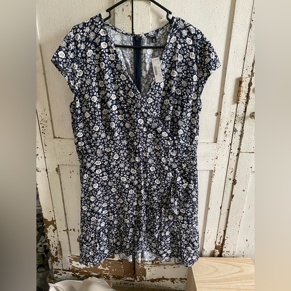 JCrew floral dress - Picture 2 of 3